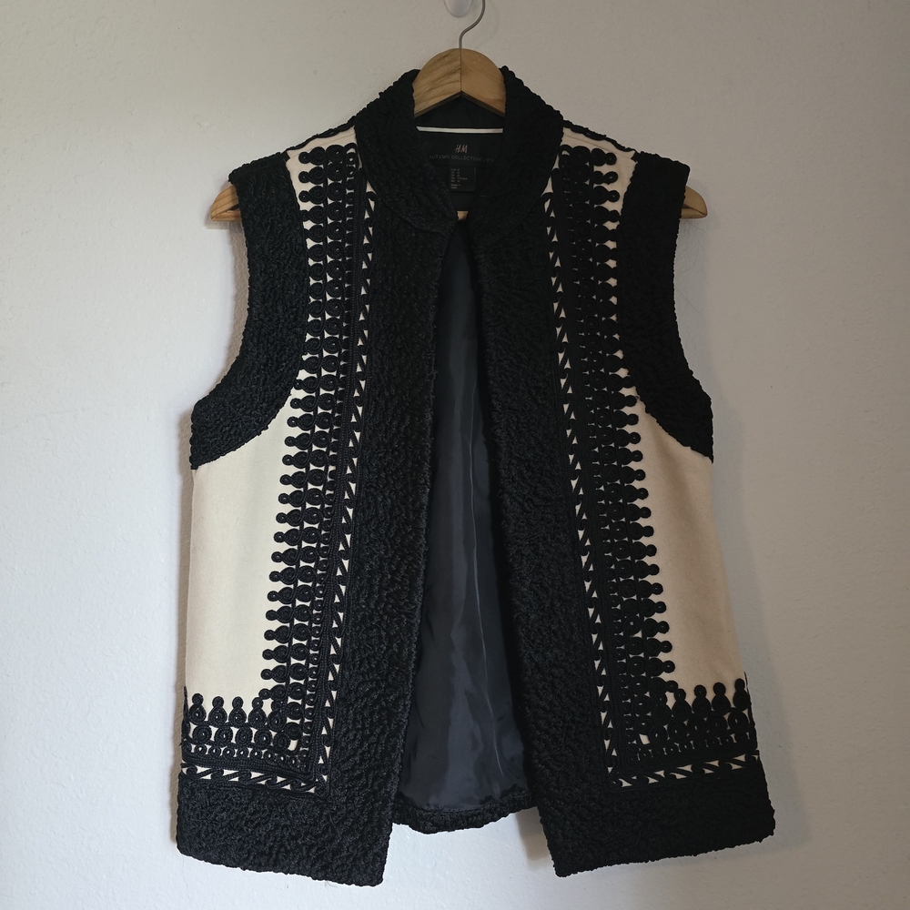 H&M Black Autumn Collection Vest